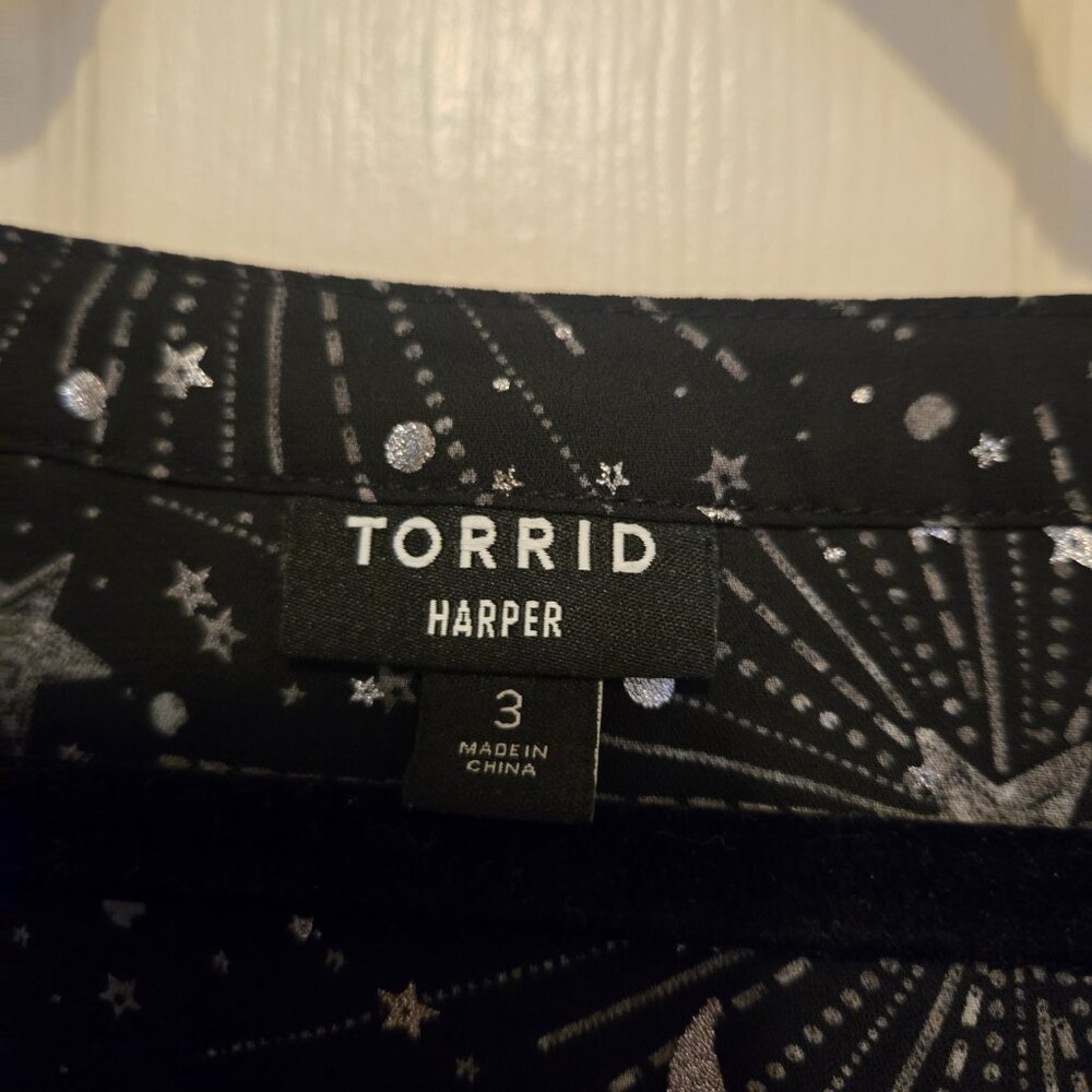 Torrid - Harper Georgette 3/4 Sleeve Blouse - Picture 3 of 4